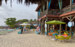 Ultimate Guide to JAMAICA’S Best Beaches | Doctor's Cave, Margaritaville Negril, Harmony Beach